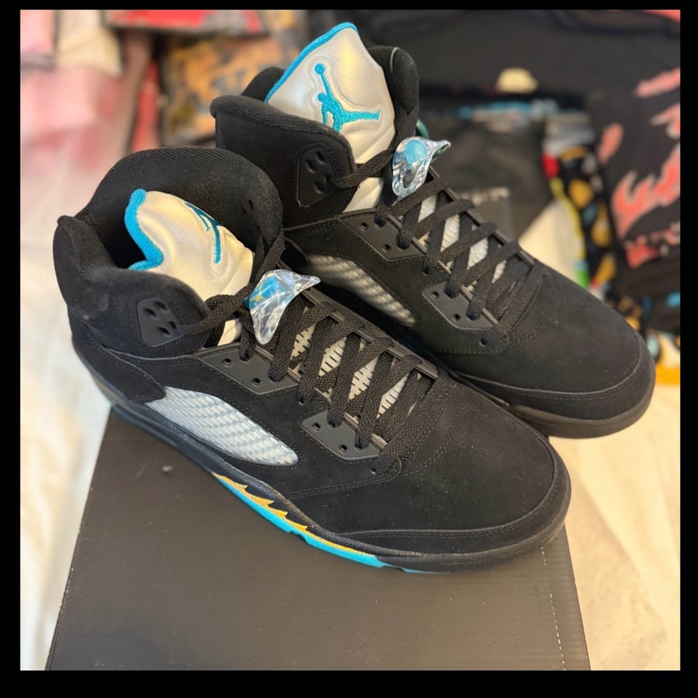 Retro 5 Jordan Men’s size 13